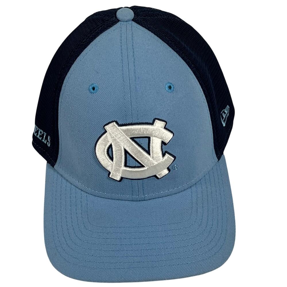 North Carolina Tarheels Cap Embroidered Logo Blue Flex College 39THIRTY L/XL